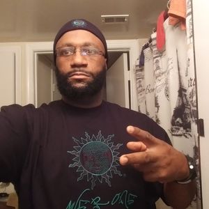 Meet your Posher, Carlton